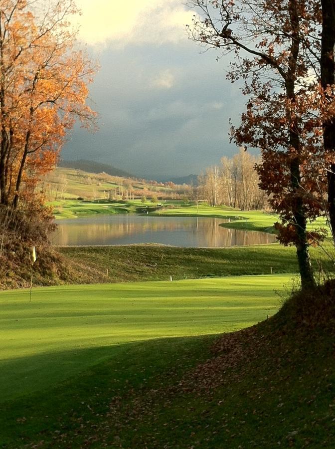 Golf Valcurone Hotel Momperone ภายนอก รูปภาพ