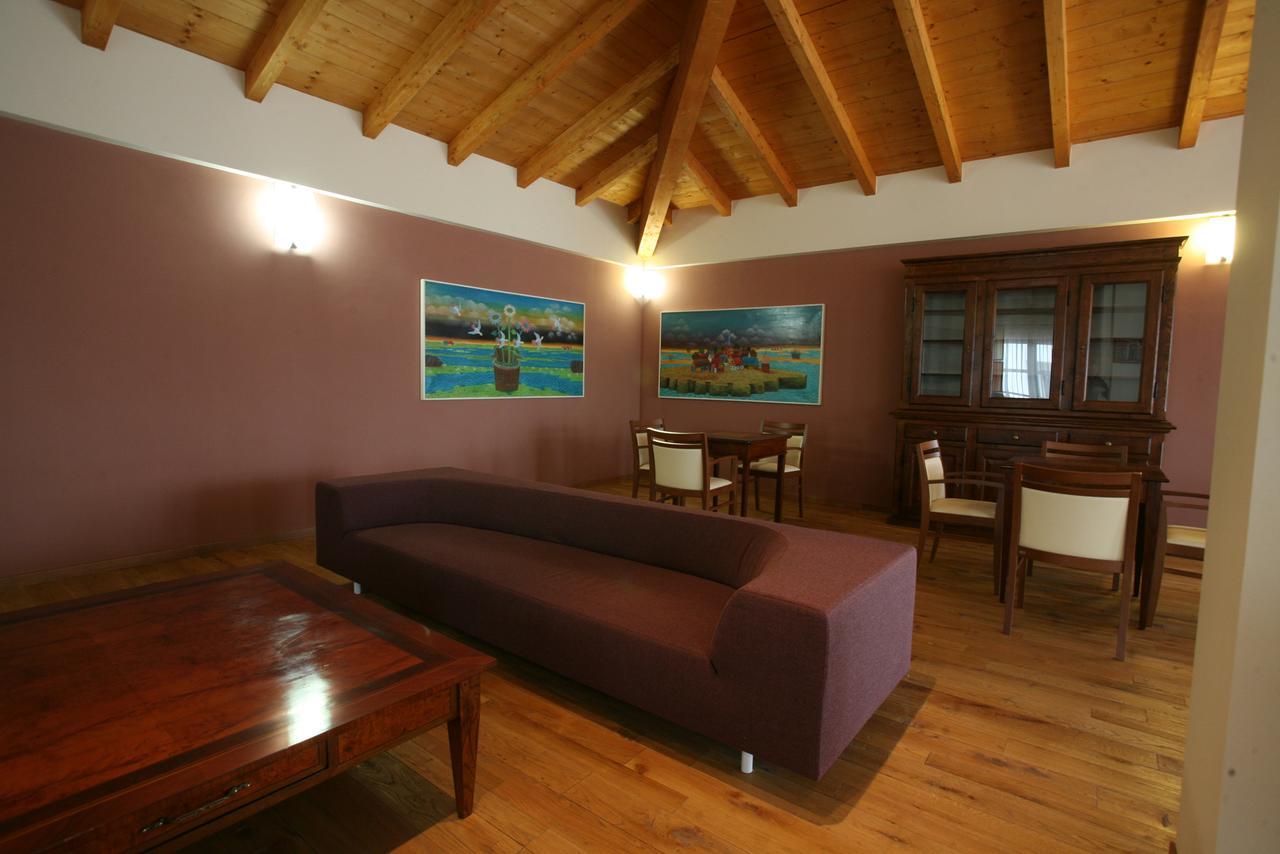 Golf Valcurone Hotel Momperone ภายนอก รูปภาพ